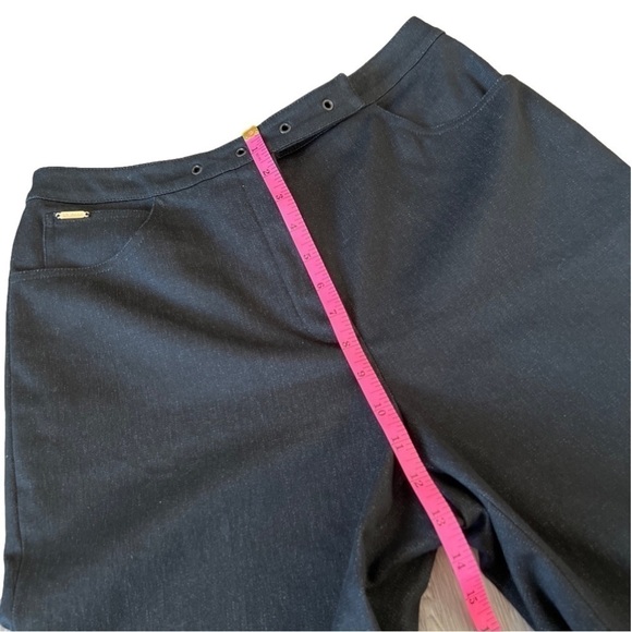 ST. John Sport Back Lace Up Jeans - Picture 10 of 12